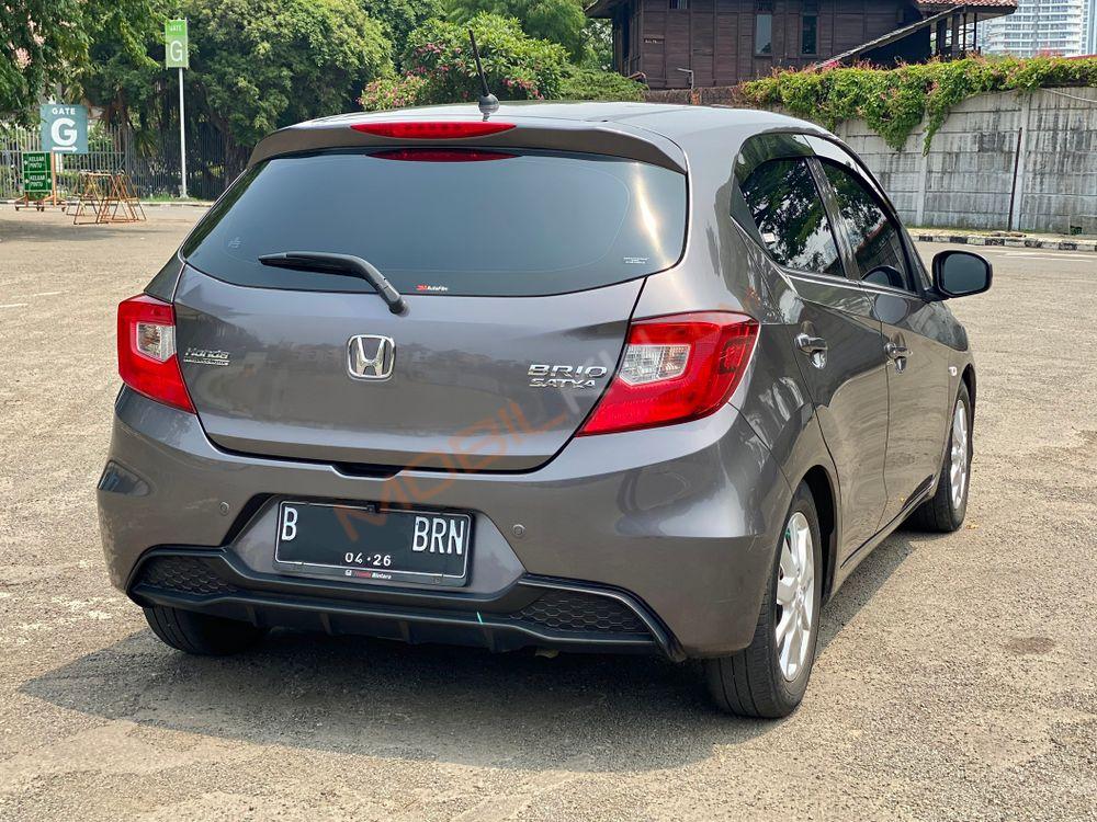 Mobil Honda Brio 2021