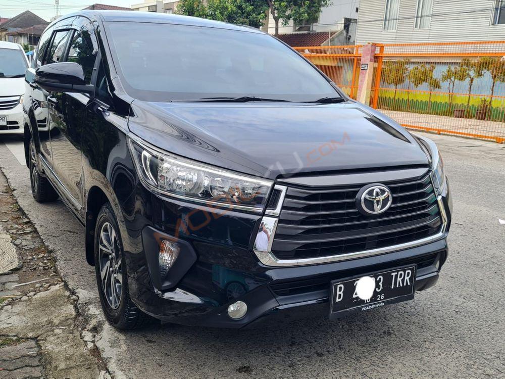 Mobil Toyota Kijang Innova 2021