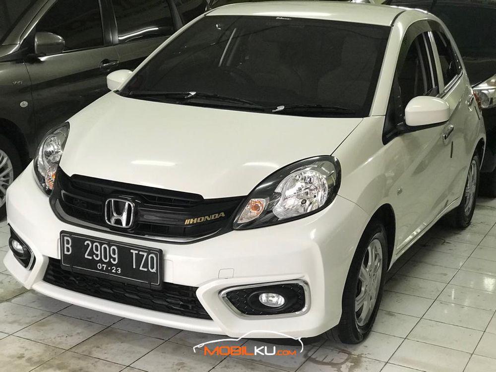 Mobil Honda Brio 2018