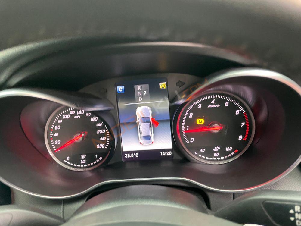 Mobil Mercedes-Benz C-Class 2018