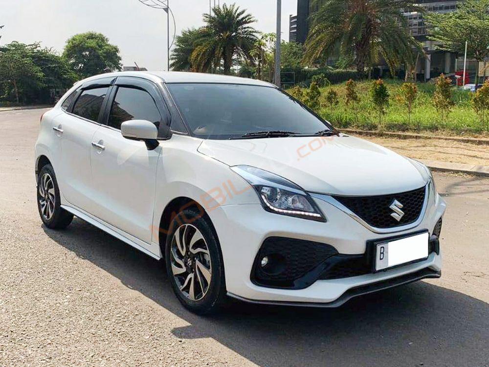 Mobil Suzuki Baleno 2020