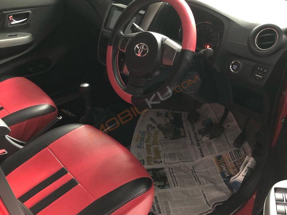 Mobil Toyota Agya 2020