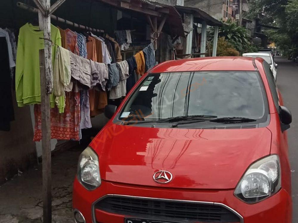Mobil Daihatsu Ayla 2015