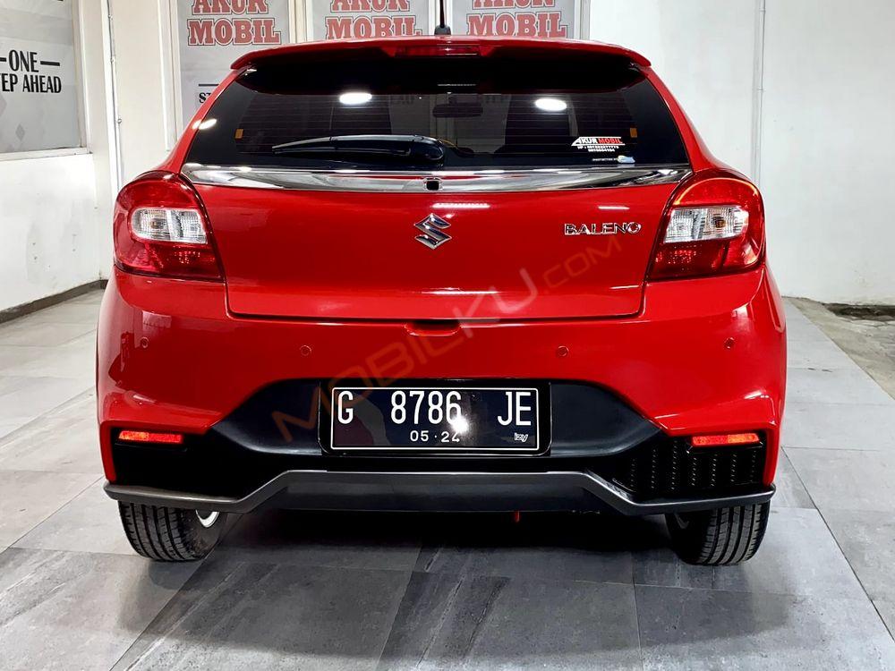 Mobil Suzuki Baleno 2019
