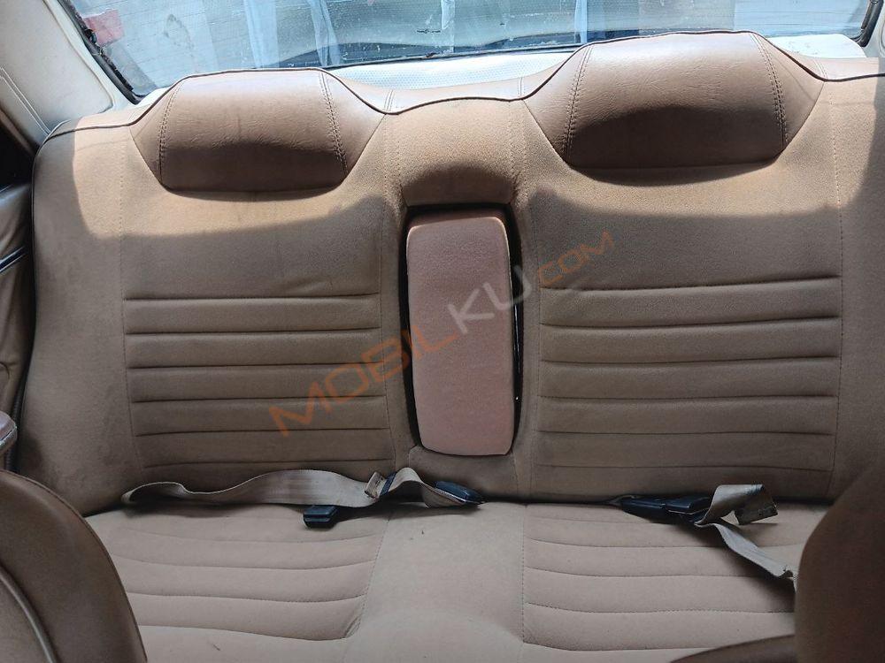 Mobil Honda Accord 1995