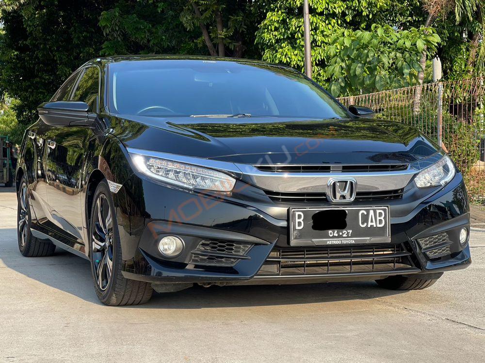 Mobil Honda Civic Sedan 2017