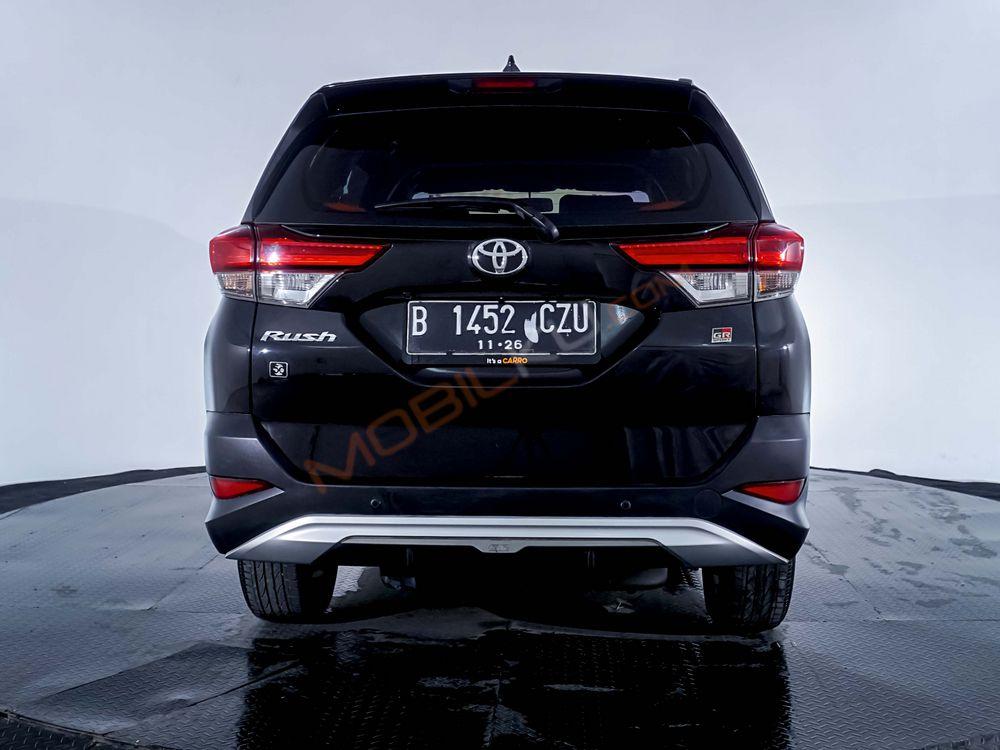 Mobil Toyota Rush 2021