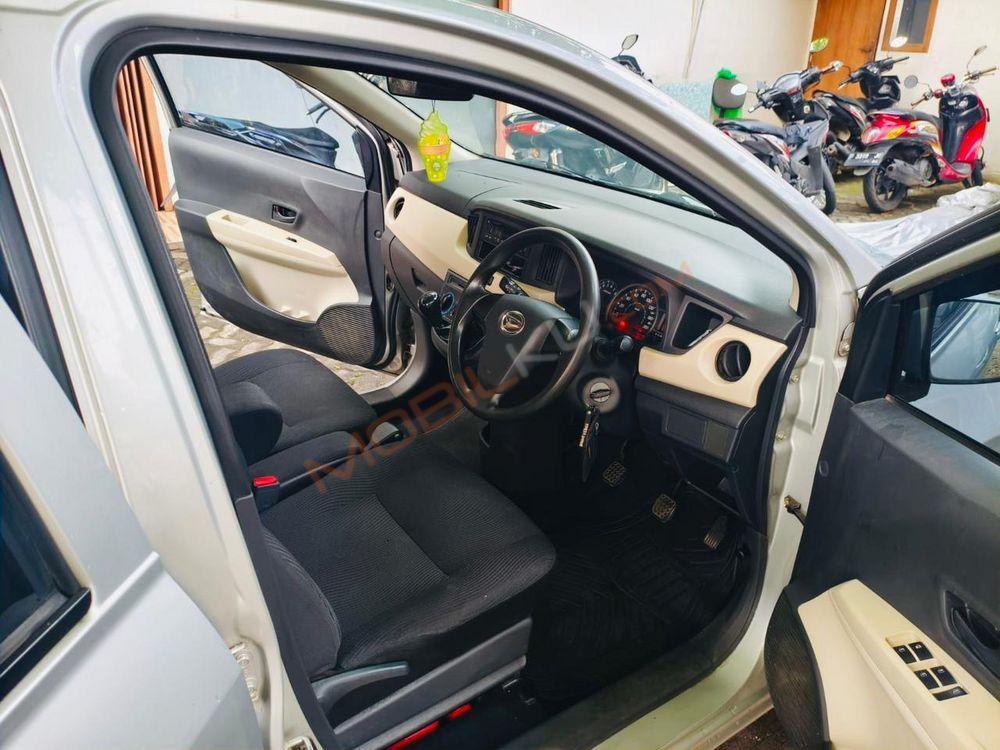 Mobil Daihatsu Sigra 2018
