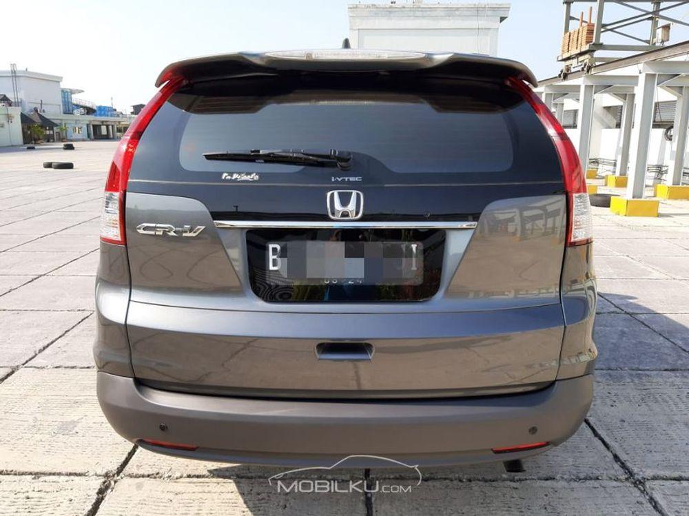 Mobil Honda CR-V 2014