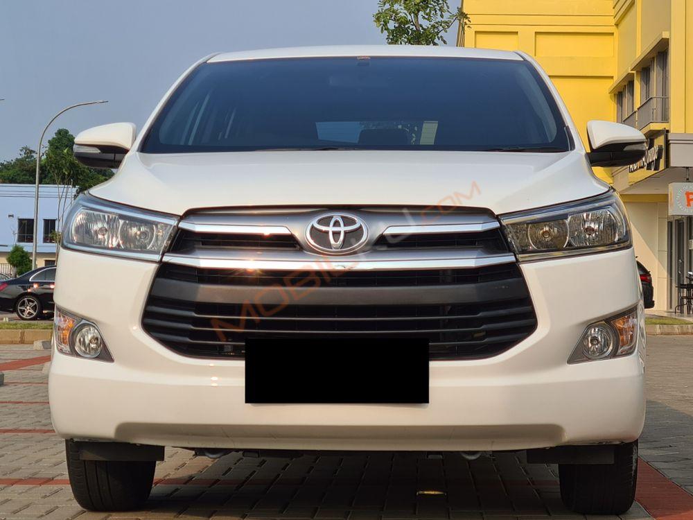 Mobil Toyota Kijang Innova 2016