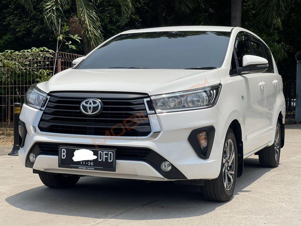 Mobil Toyota Kijang Innova 2021