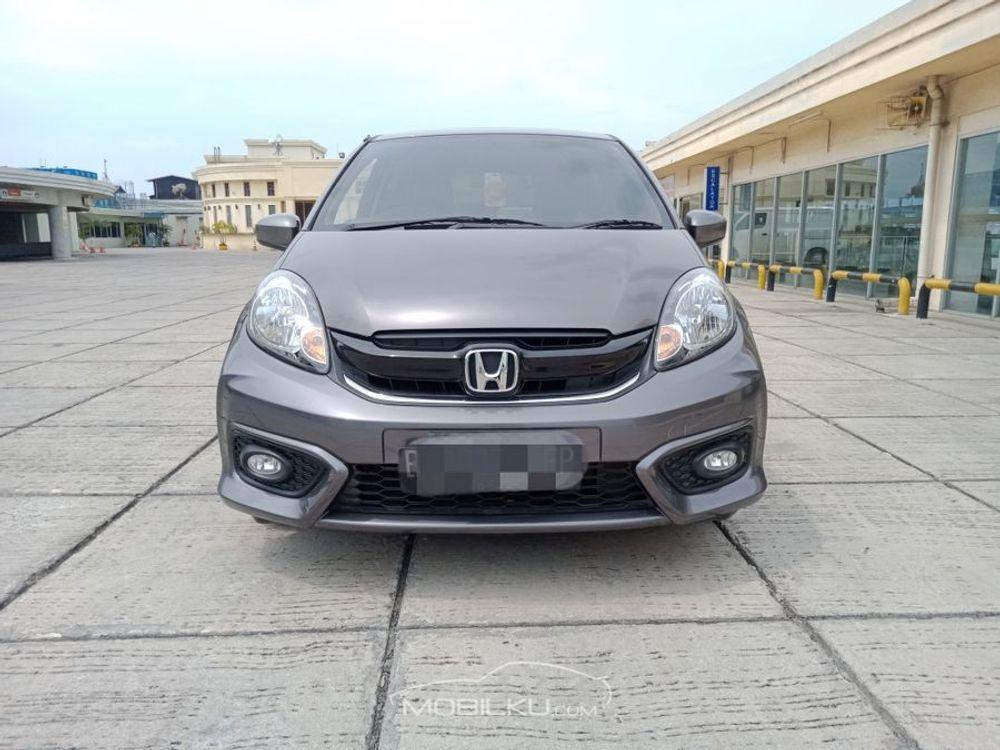 Mobil Honda Brio 2017