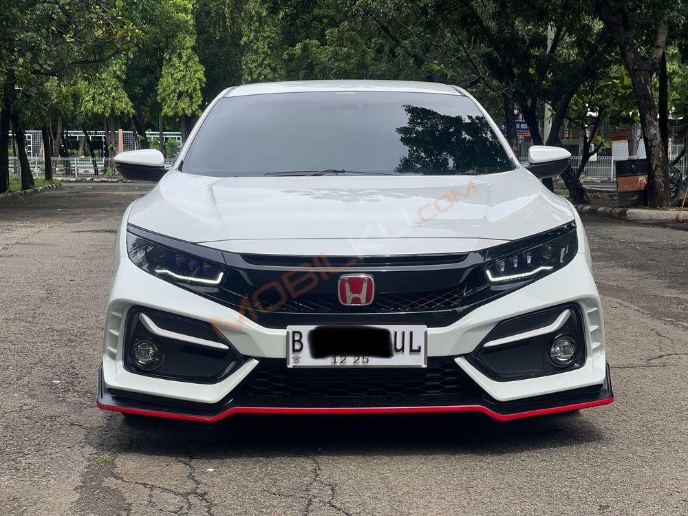 Mobil Honda Civic Hatchback 2020