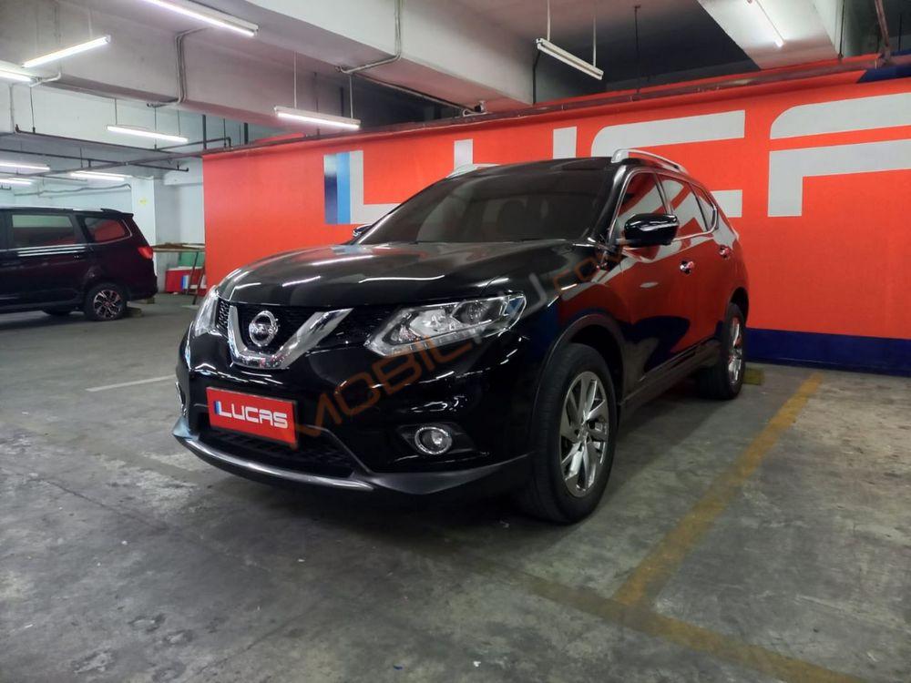 Mobil Nissan X-Trail 2019