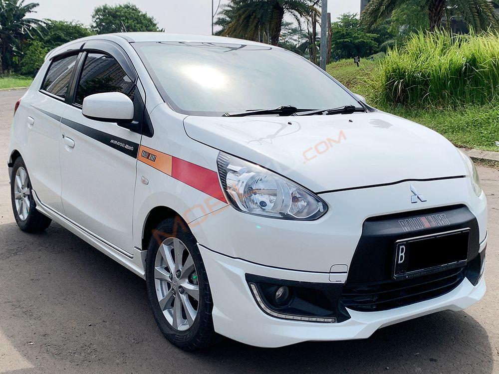 Mobil Mitsubishi Mirage 2016
