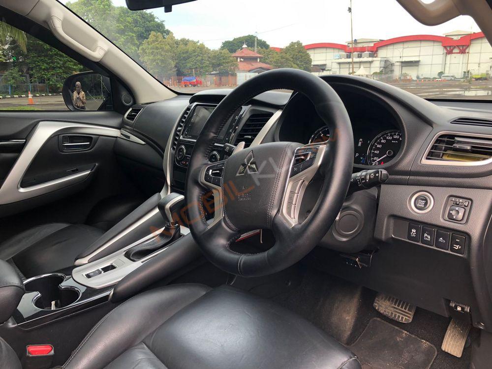 Mobil Mitsubishi Pajero Sport 2018