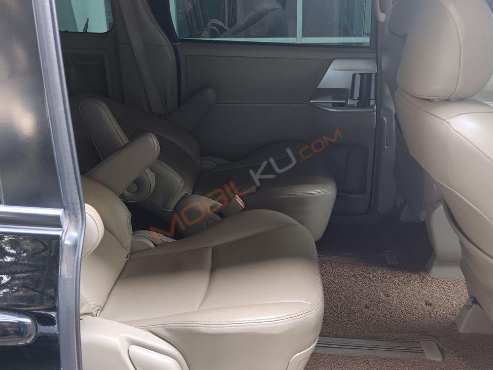 Mobil Toyota Nav1 2013