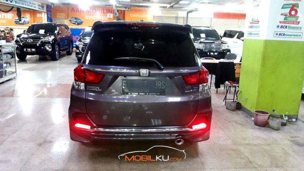 Mobil Honda Mobilio 2017