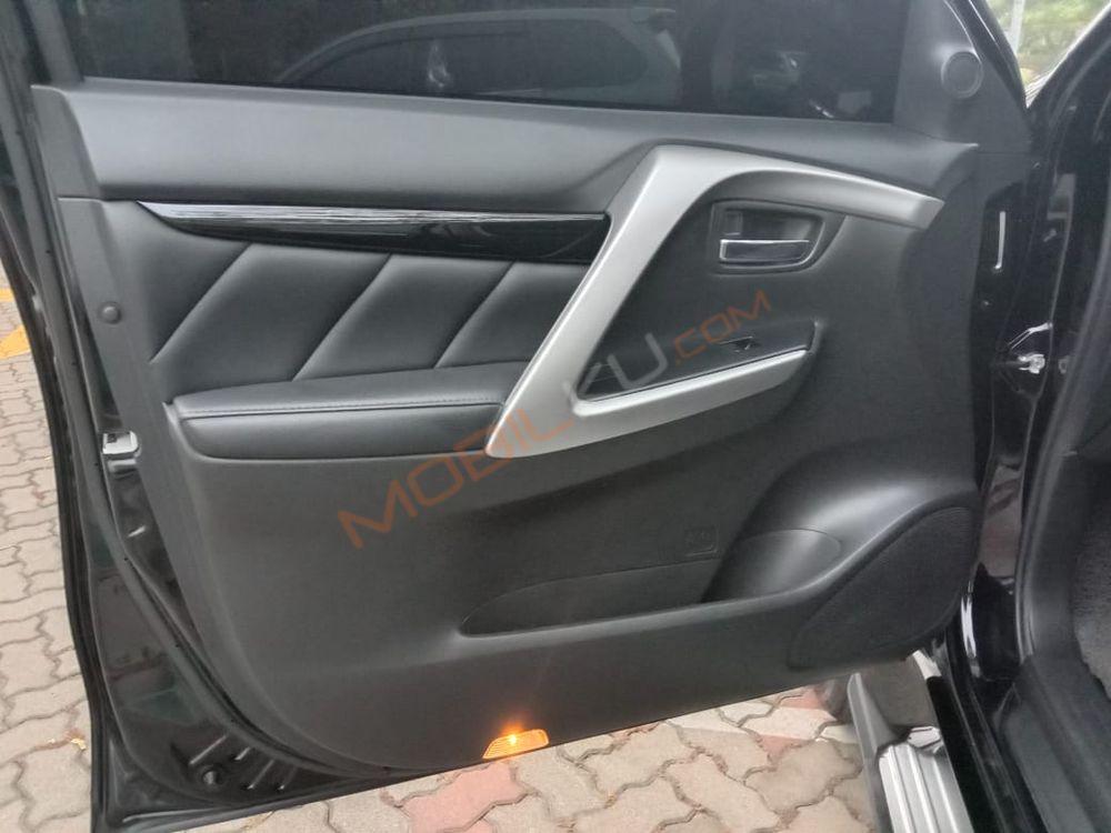 Mobil Mitsubishi Pajero Sport 2019