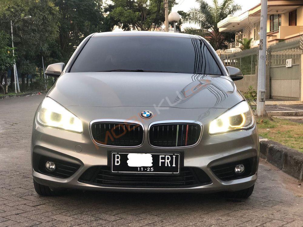 Mobil BMW 2 Series 2015