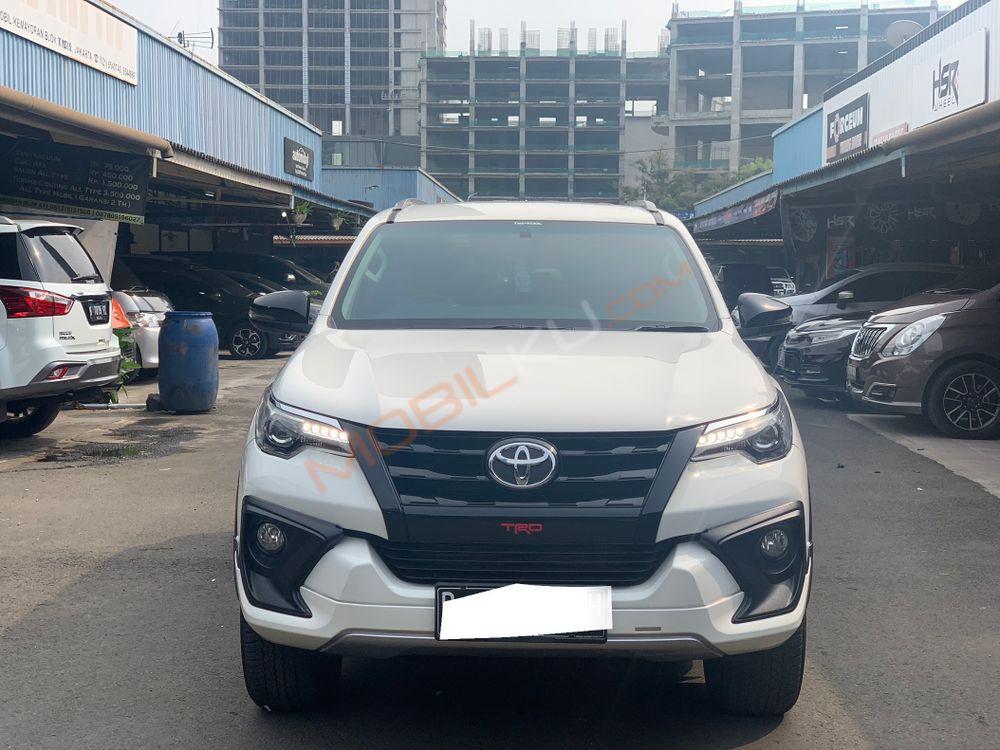 Mobil Toyota Fortuner 2019