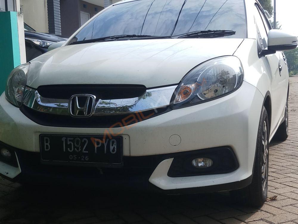 Mobil Honda Mobilio 2016