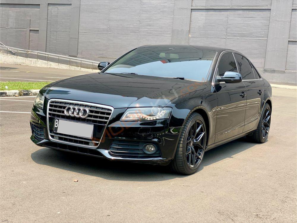 Mobil Audi A4 2010