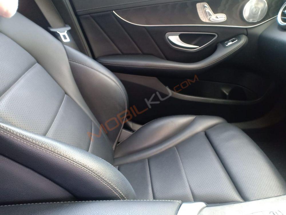 Mobil Mercedes-Benz C-Class 2014