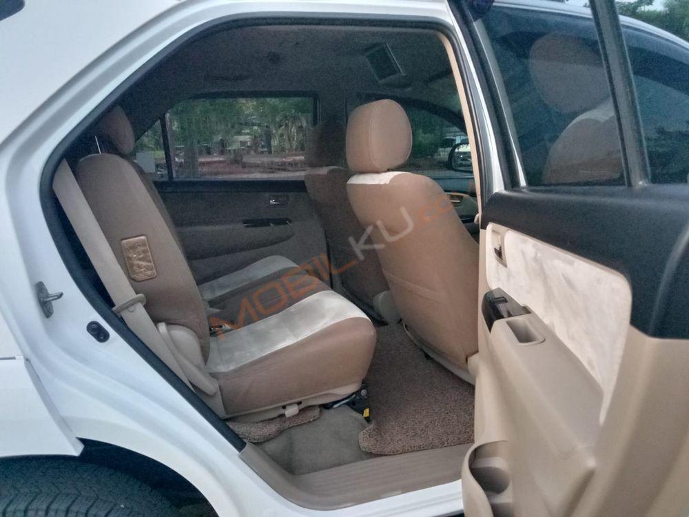 Mobil Toyota Fortuner 2013