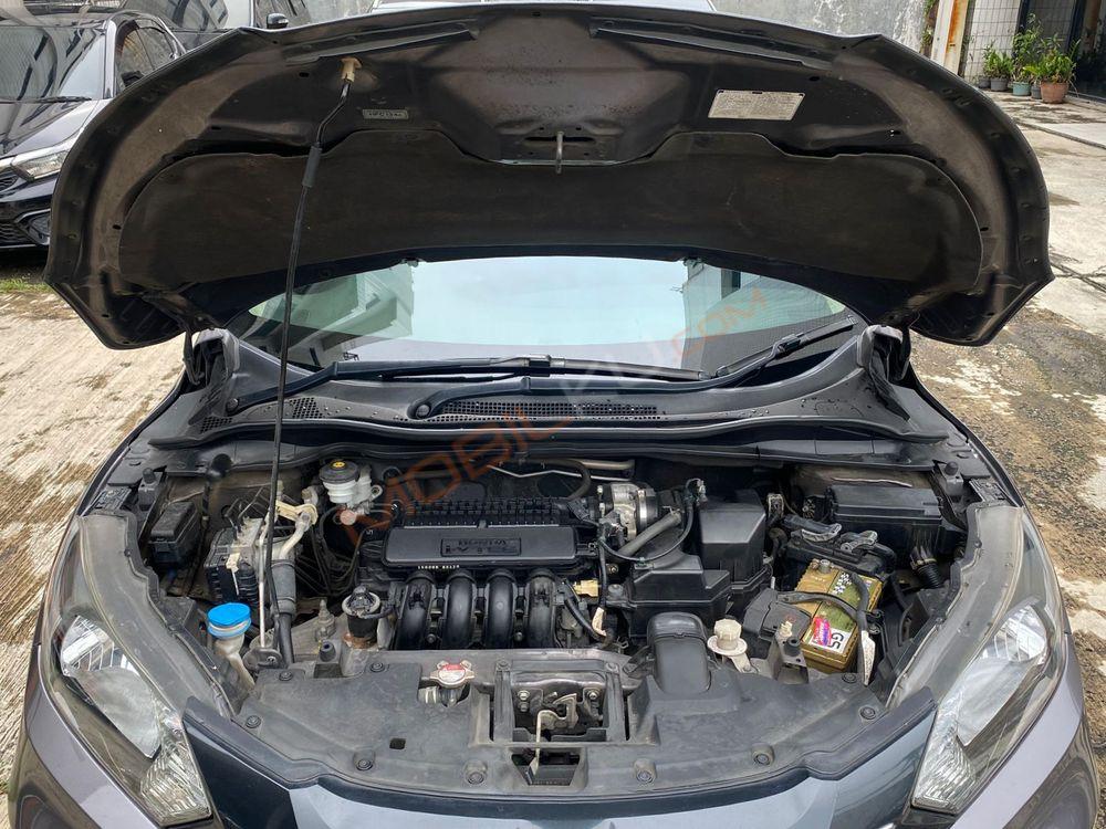 Mobil Honda HR-V 2015