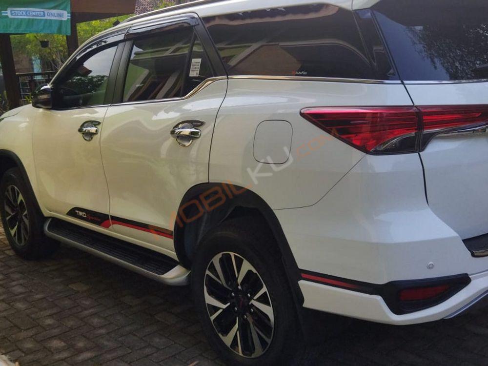 Mobil Toyota Fortuner 2019