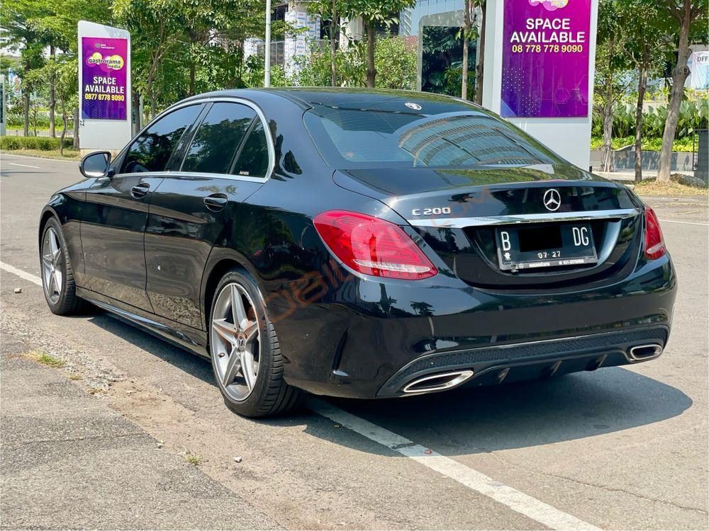 Mobil Mercedes-Benz C-Class 2018