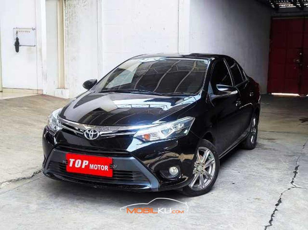 Mobil Toyota Vios 2013