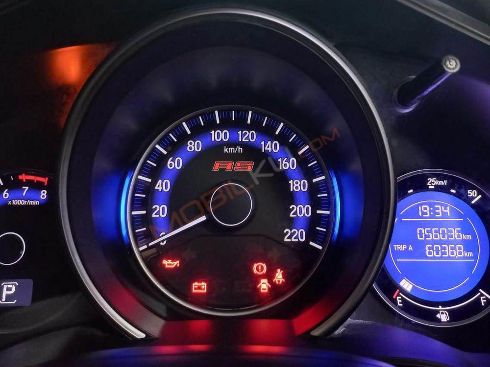 Mobil Honda Jazz 2016