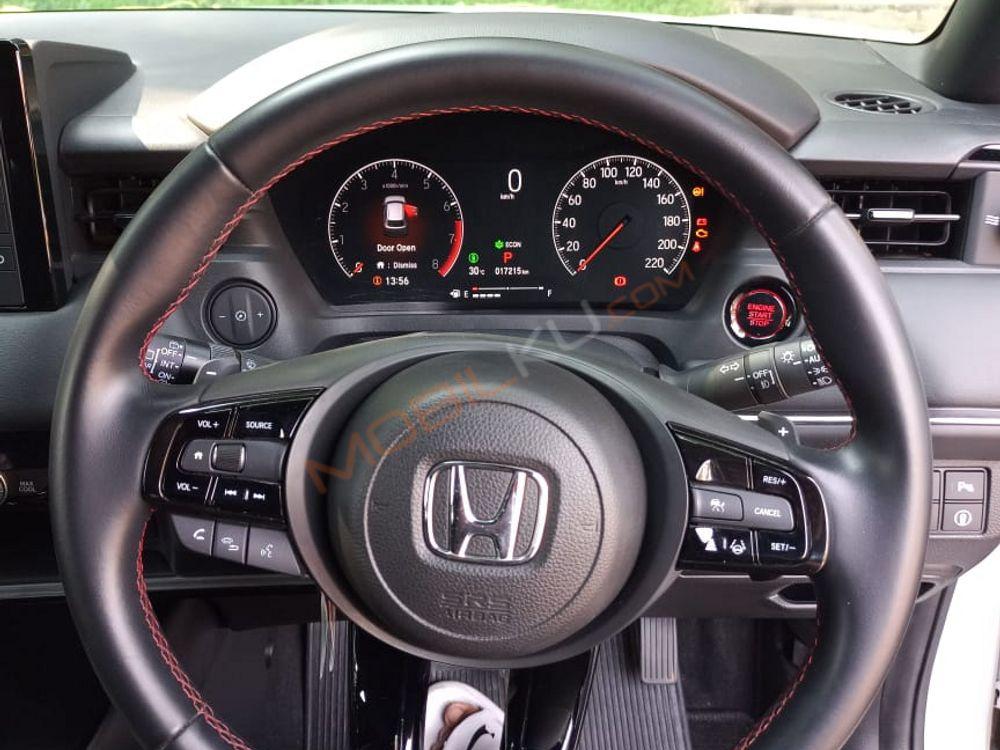 Mobil Honda HR-V 2022