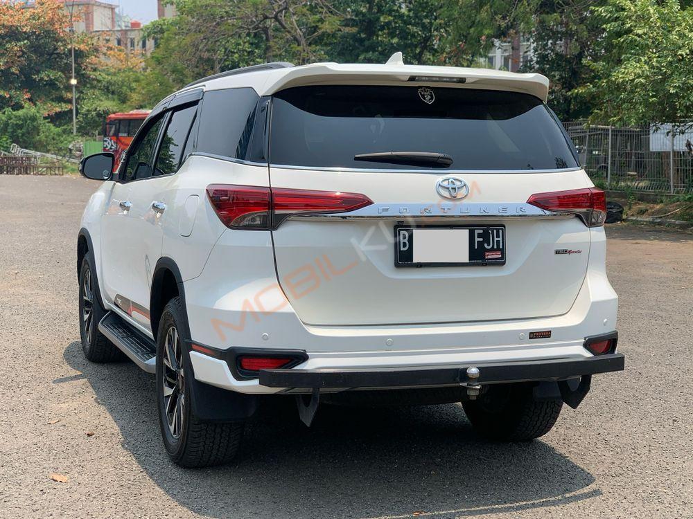 Mobil Toyota Fortuner 2019