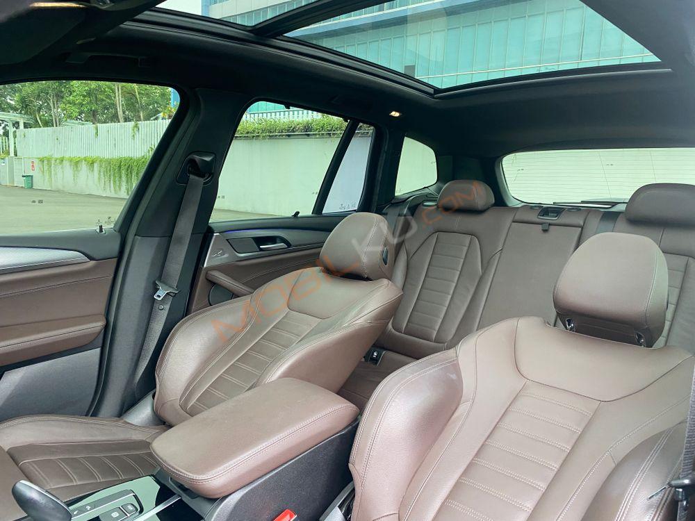Mobil BMW X3 2021