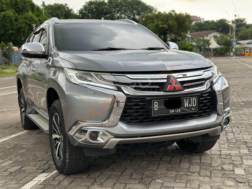 Mobil Mitsubishi Pajero Sport 2016