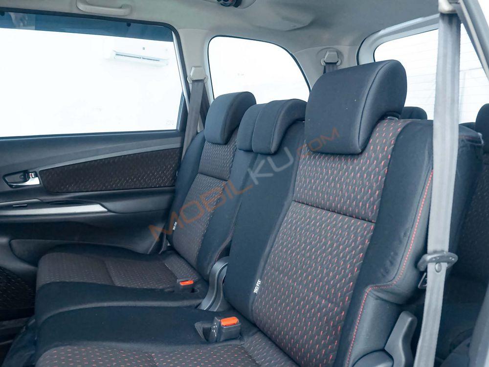 Mobil Toyota Avanza 2020