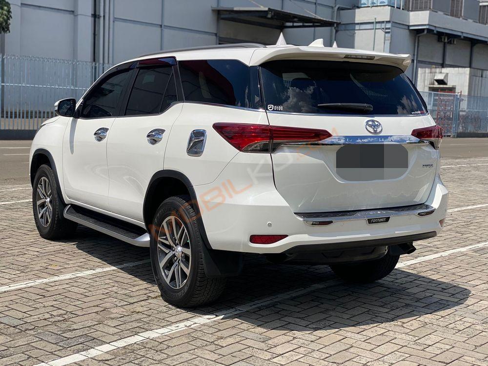 Mobil Toyota Fortuner 2017