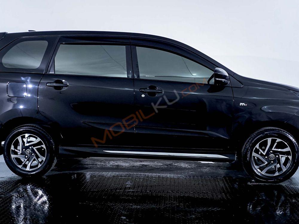 Mobil Toyota Avanza 2020