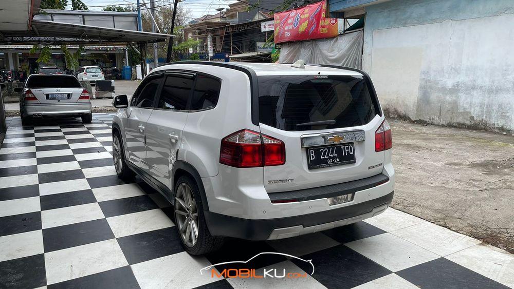 Mobil Chevrolet Orlando 2015