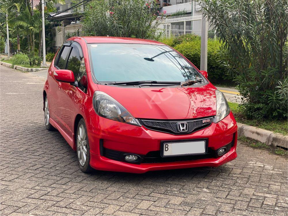 Mobil Honda Jazz 2014
