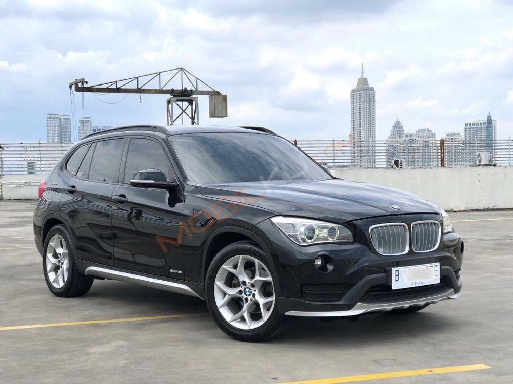 Mobil BMW X1 2015