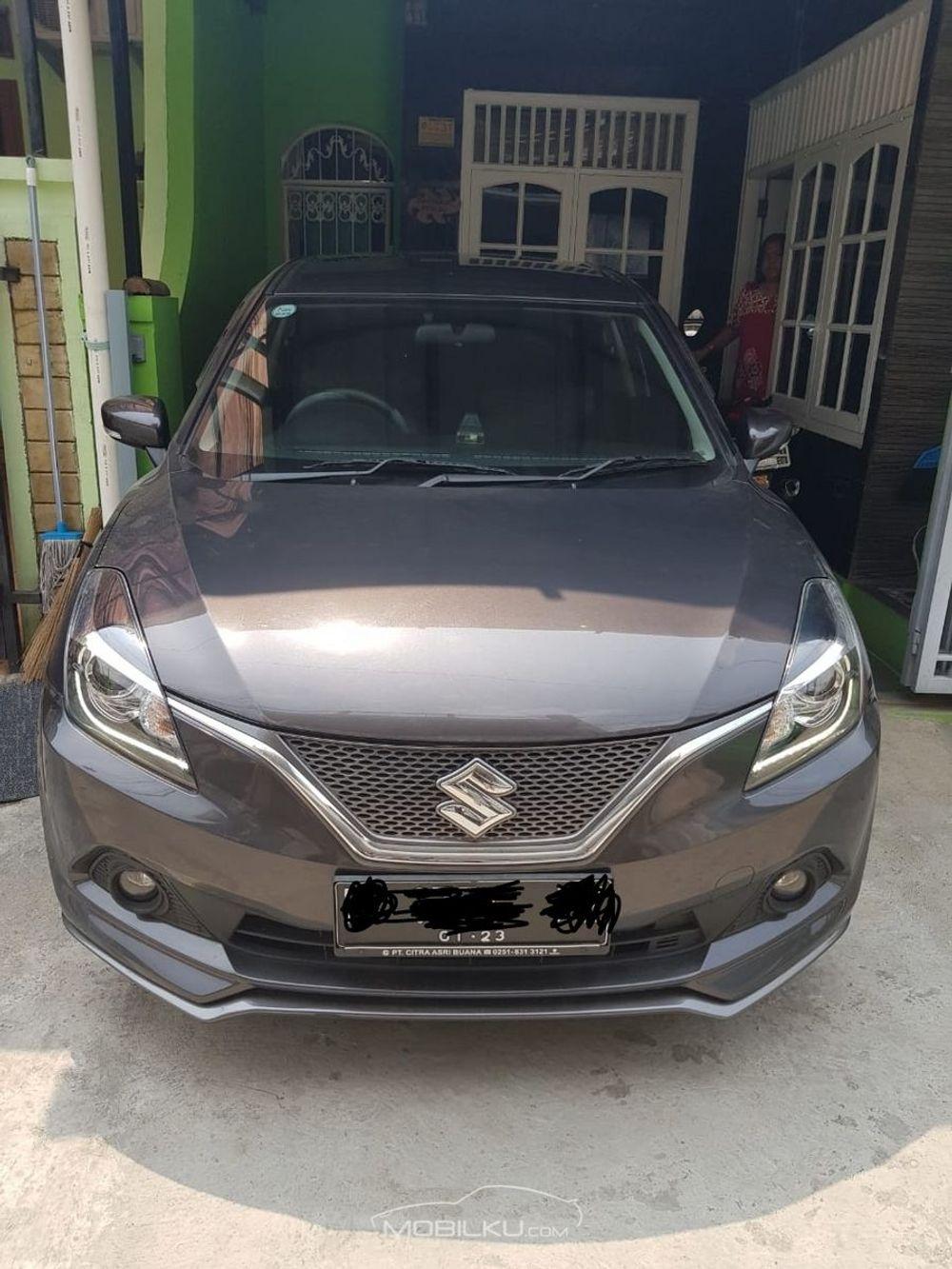 Mobil Suzuki Baleno 2018