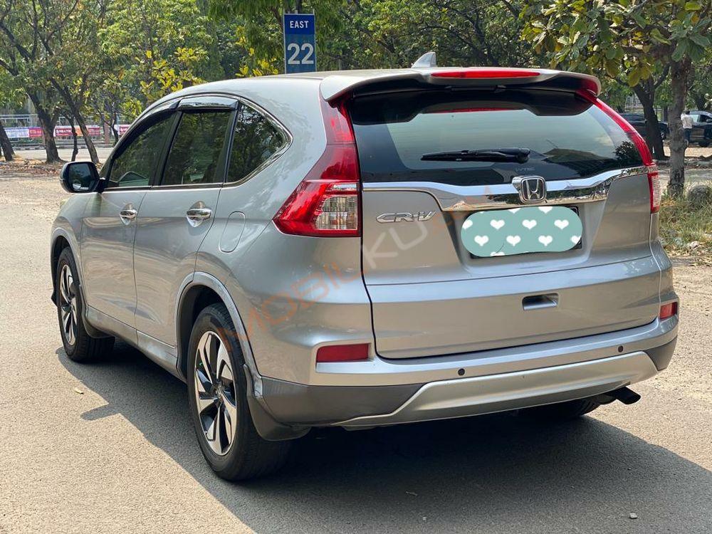 Mobil Honda CR-V 2017