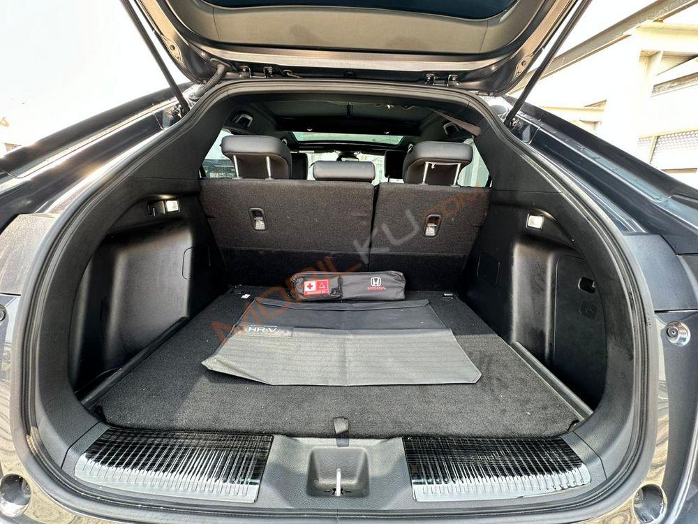 Mobil Honda HR-V 2023