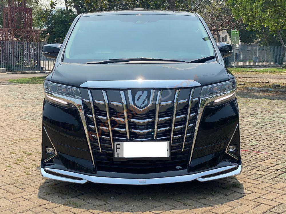 Mobil Toyota Alphard 2023
