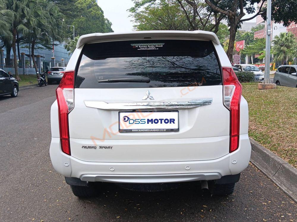 Mobil Mitsubishi Pajero Sport 2019