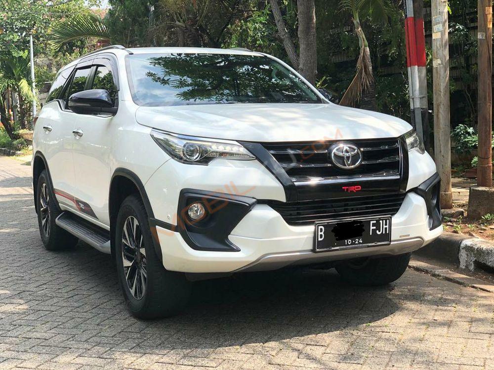 Mobil Toyota Fortuner 2019